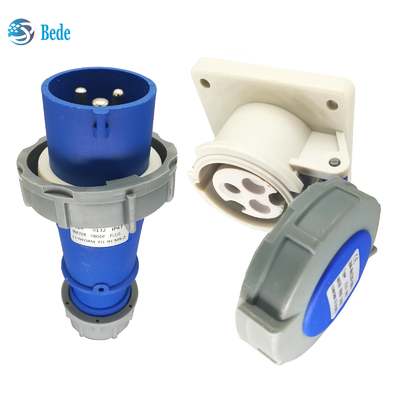 3Pins 220V-250V Voltage Industrial Plug Socket with IP67 Rating - 16 Amp